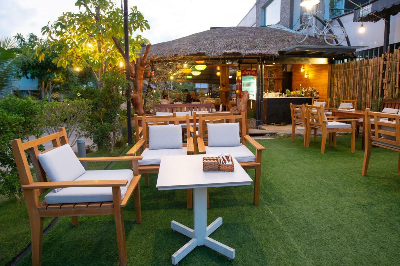 Waves Resort Phu Quoc Buitenkant foto